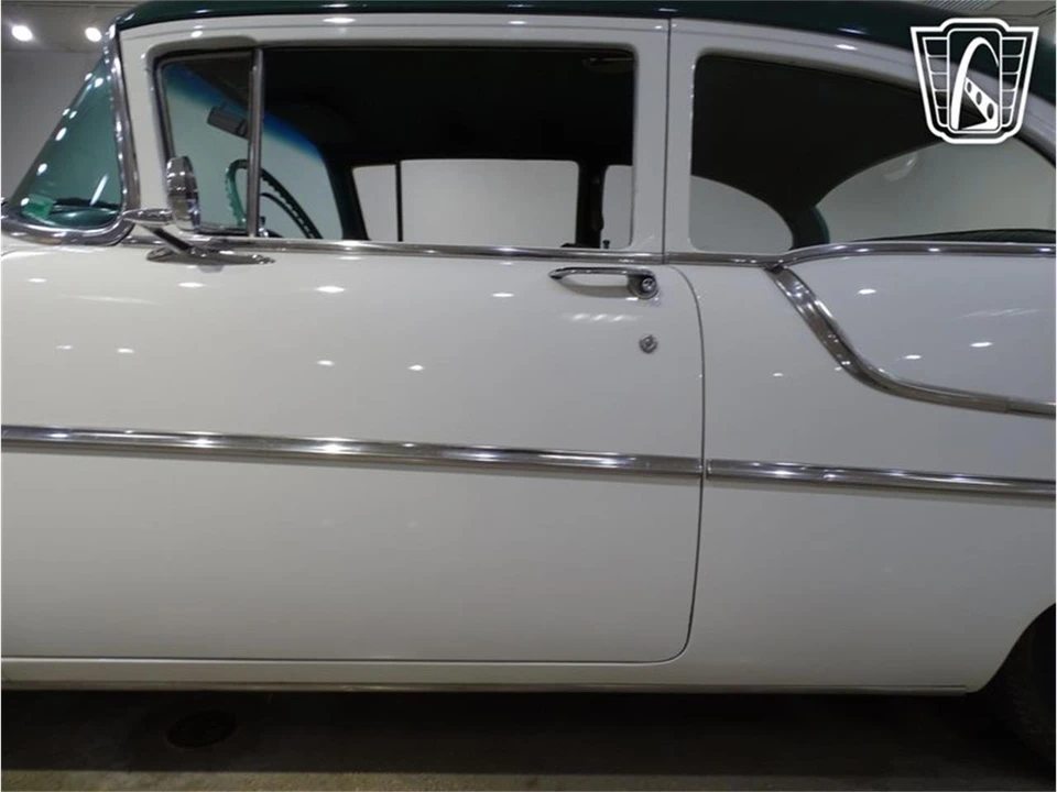 1955 Oldsmobile 88 - Image 30 of 31