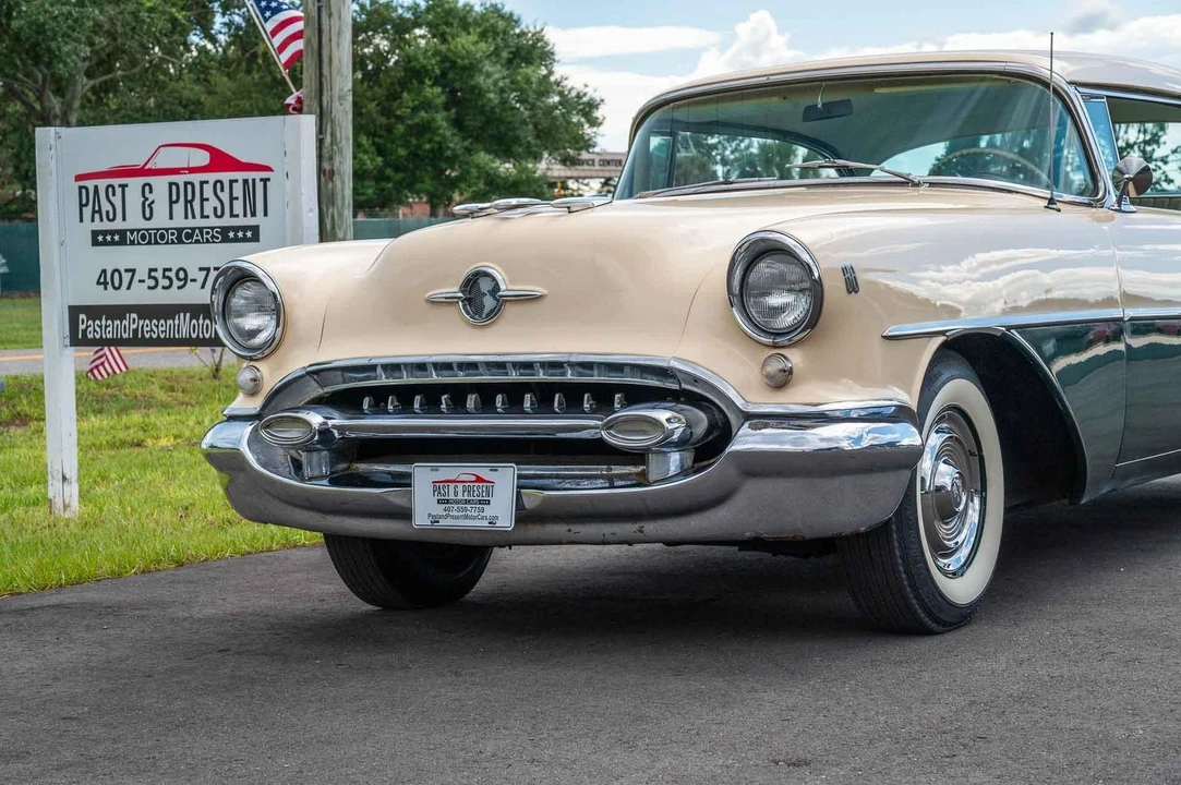 1955 Oldsmobile 88 - Image 23 of 31