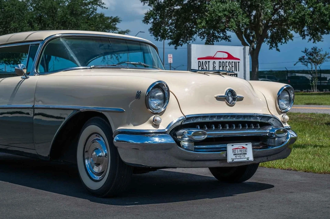 1955 Oldsmobile 88 - Image 31 of 31