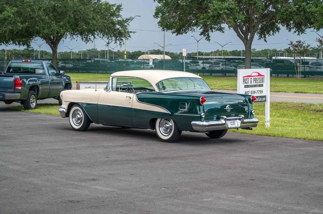 1955 Oldsmobile 88 - Image 4 of 31