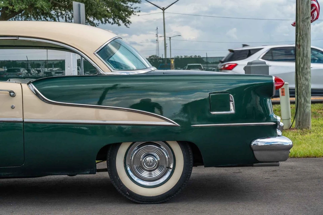 1955 Oldsmobile 88 - Image 19 of 31