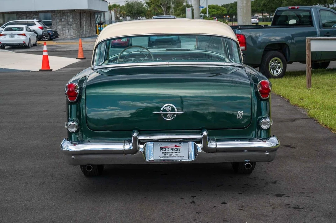 1955 Oldsmobile 88 - Image 24 of 31