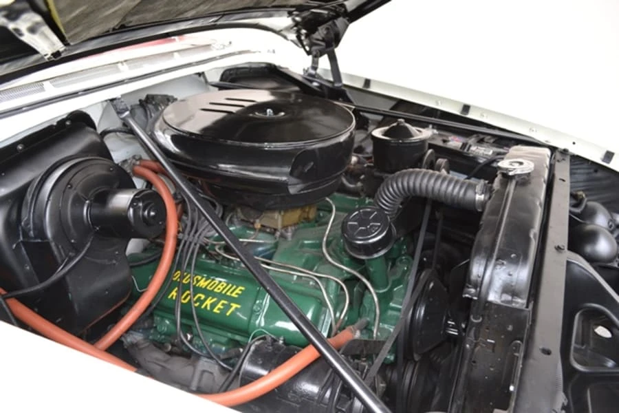 1955 Oldsmobile 88 - Image 9 of 12