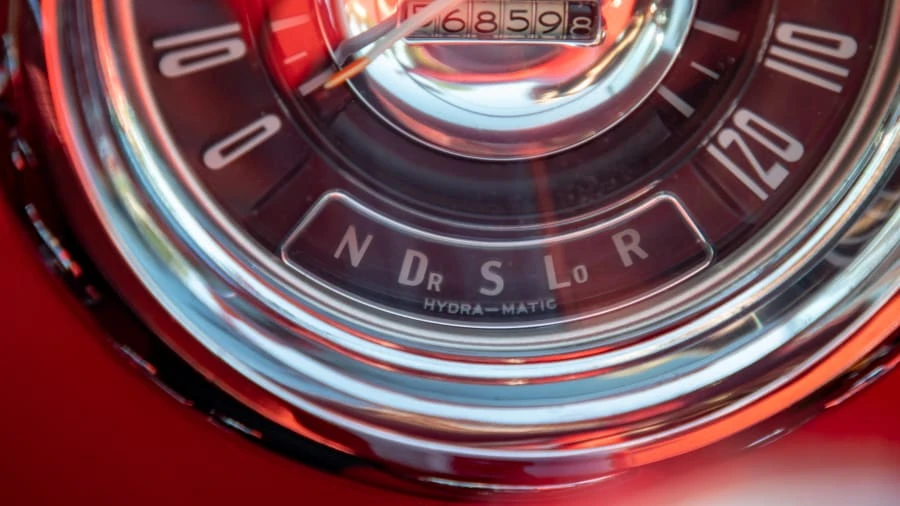 1955 Oldsmobile 98 - Image 10 of 20