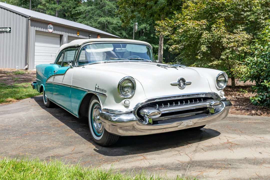 1955 Oldsmobile 98 - Image 20 of 31
