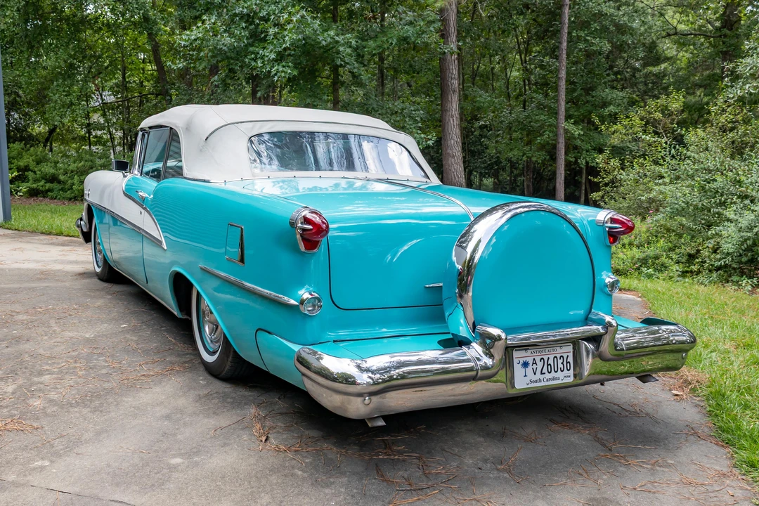 1955 Oldsmobile 98 - Image 17 of 31