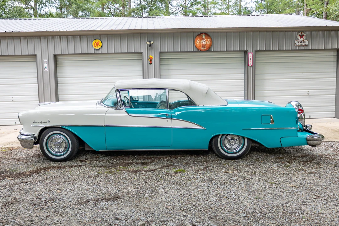 1955 Oldsmobile 98 - Image 16 of 31