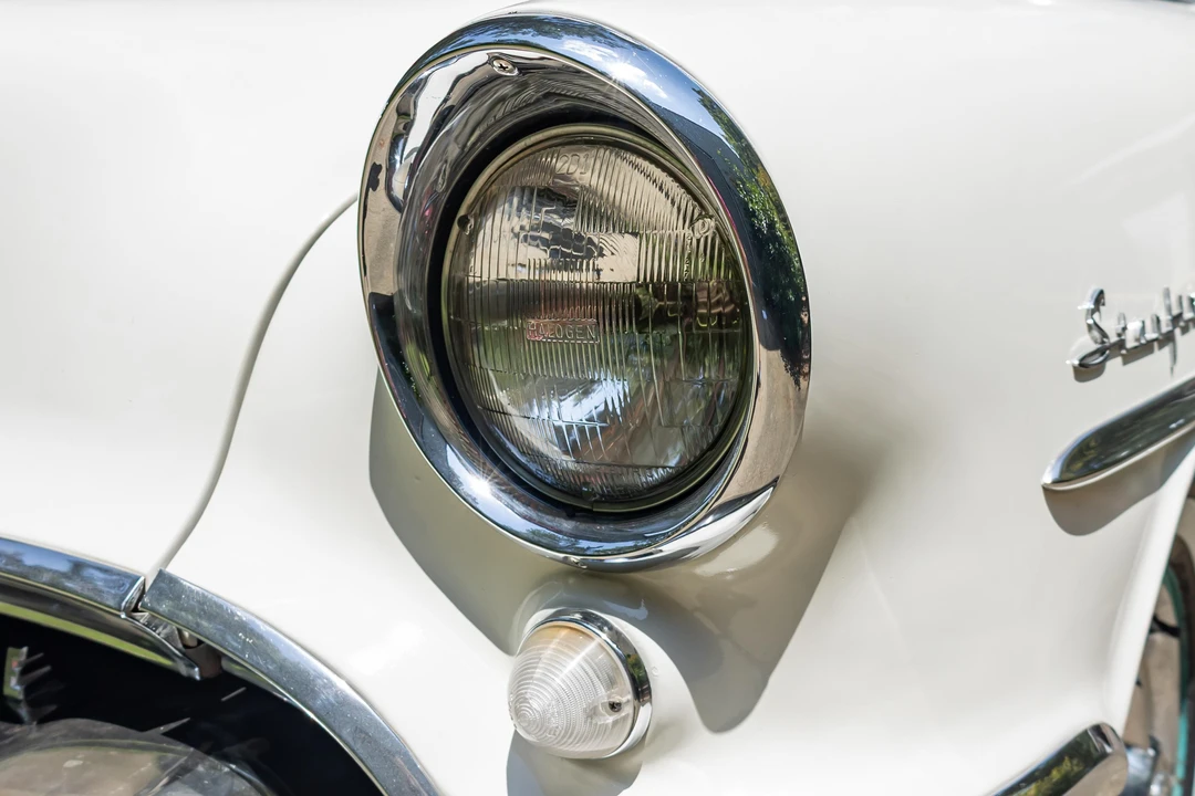 1955 Oldsmobile 98 - Image 30 of 31