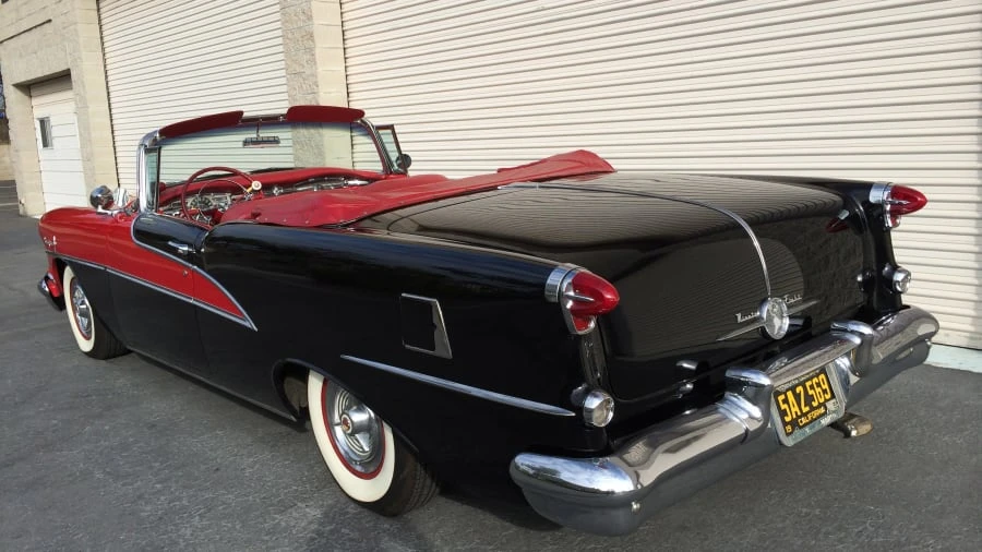 1955 Oldsmobile Starfire - Image 7 of 8