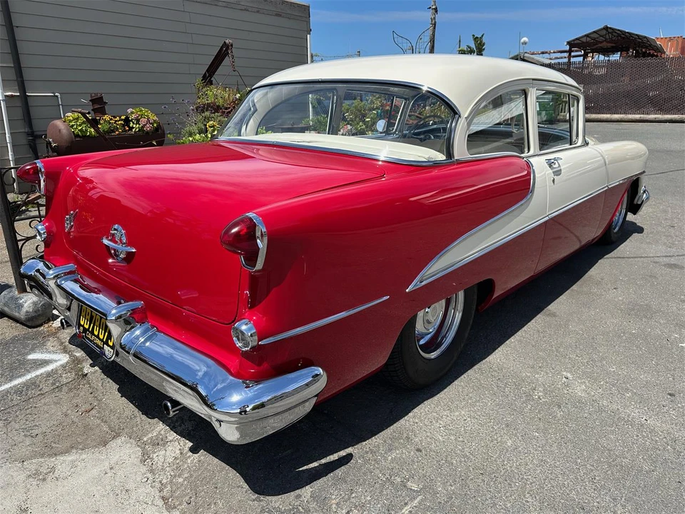1955 Oldsmobile 88 - Image 9 of 31