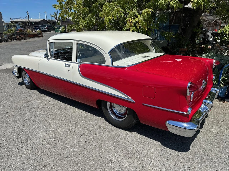 1955 Oldsmobile 88 - Image 7 of 31