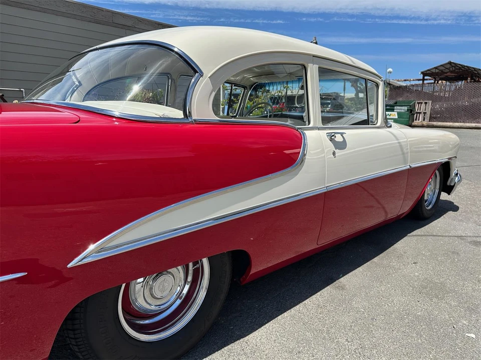 1955 Oldsmobile 88 - Image 28 of 31