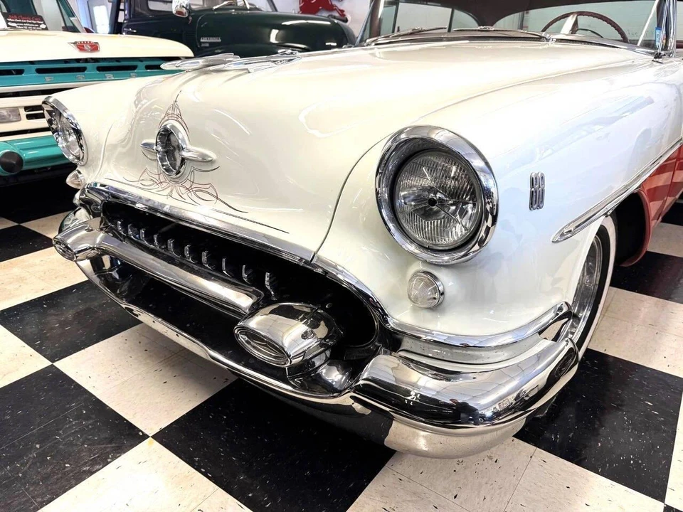 1955 Oldsmobile 88 - Image 6 of 31