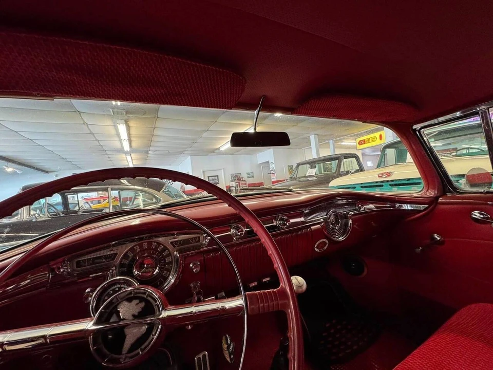 1955 Oldsmobile 88 - Image 18 of 31
