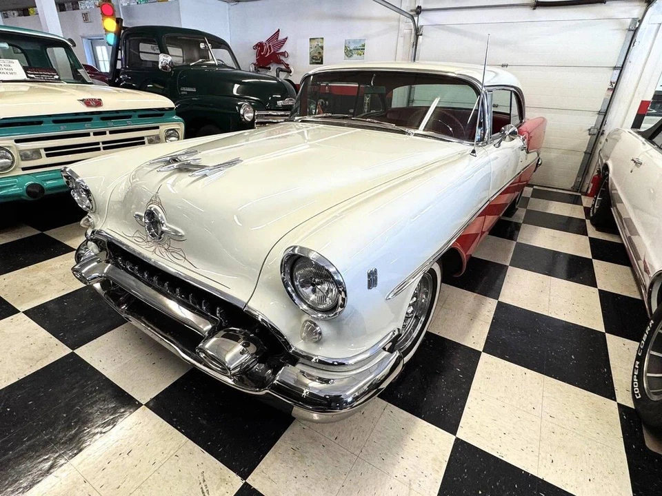 1955 Oldsmobile 88 - Image 7 of 31
