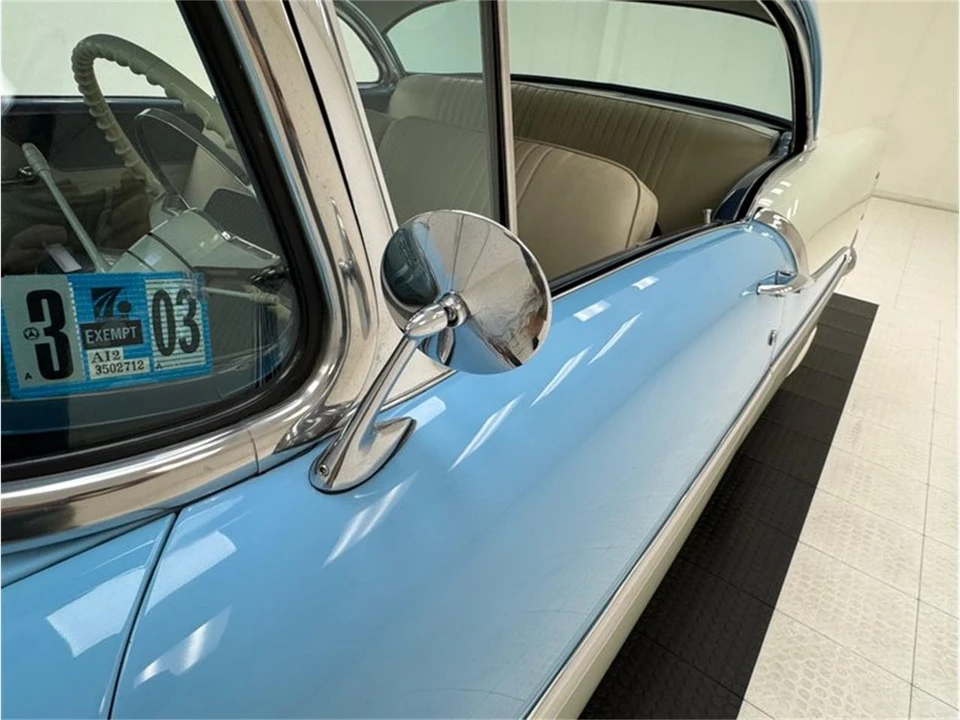 1955 Oldsmobile 88 - Image 17 of 31