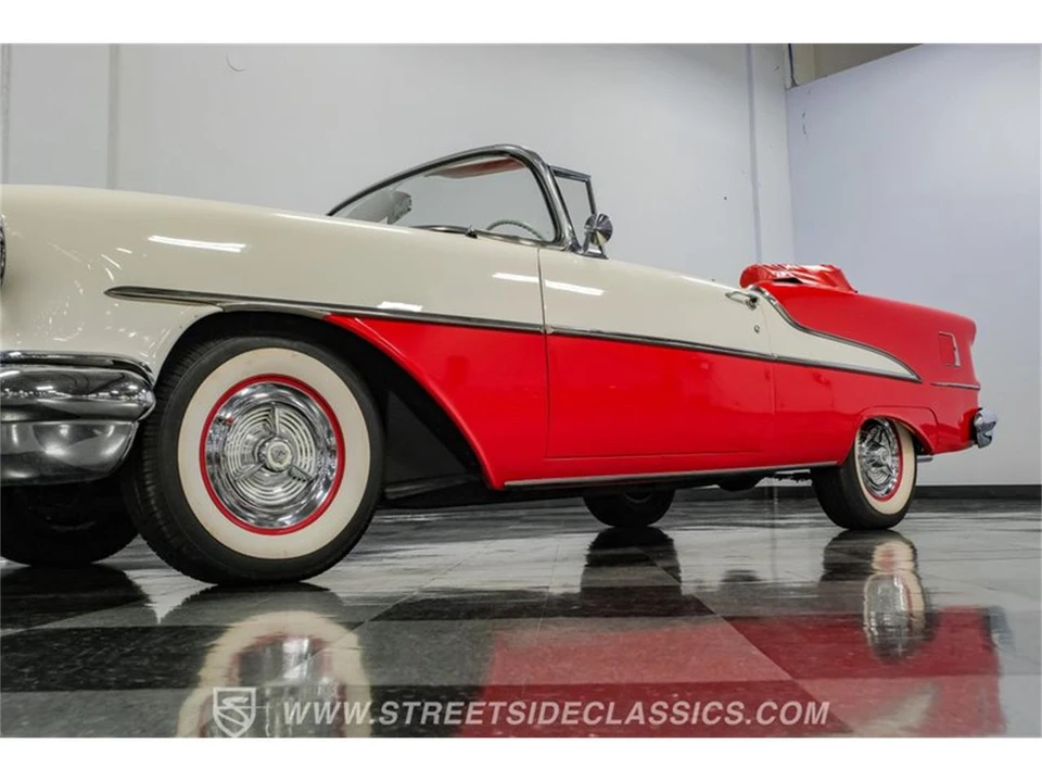 1955 Oldsmobile 88 - Image 22 of 31