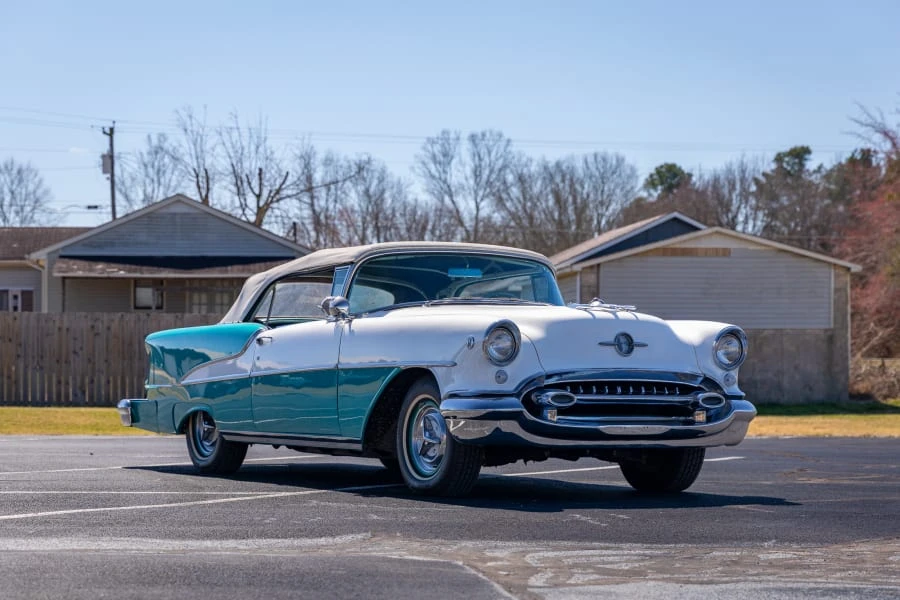 1955 Oldsmobile 88 - Image 6 of 31