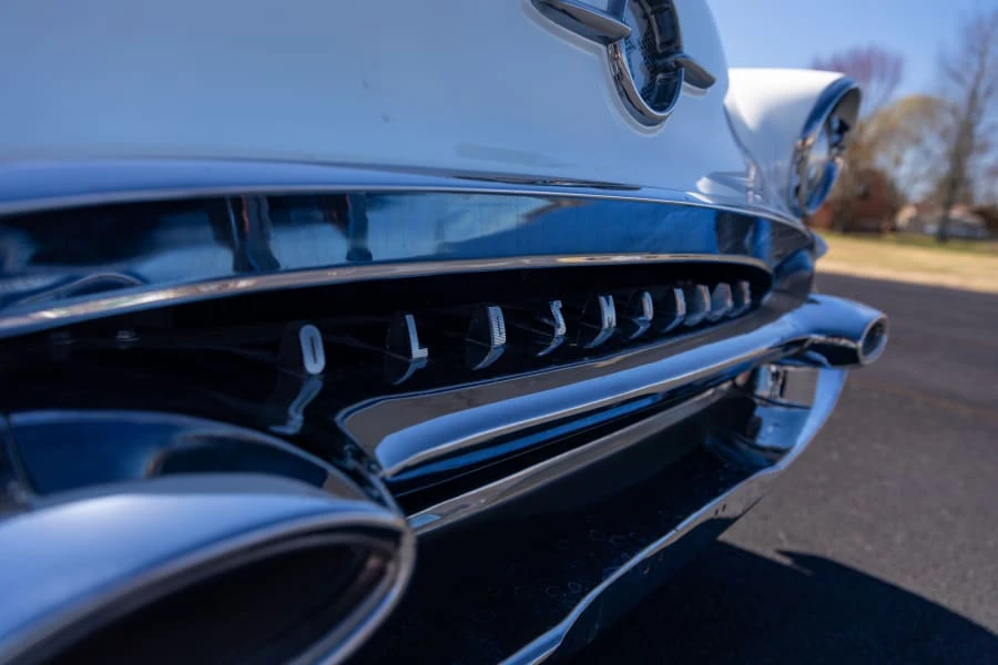 1955 Oldsmobile 88 - Image 16 of 31