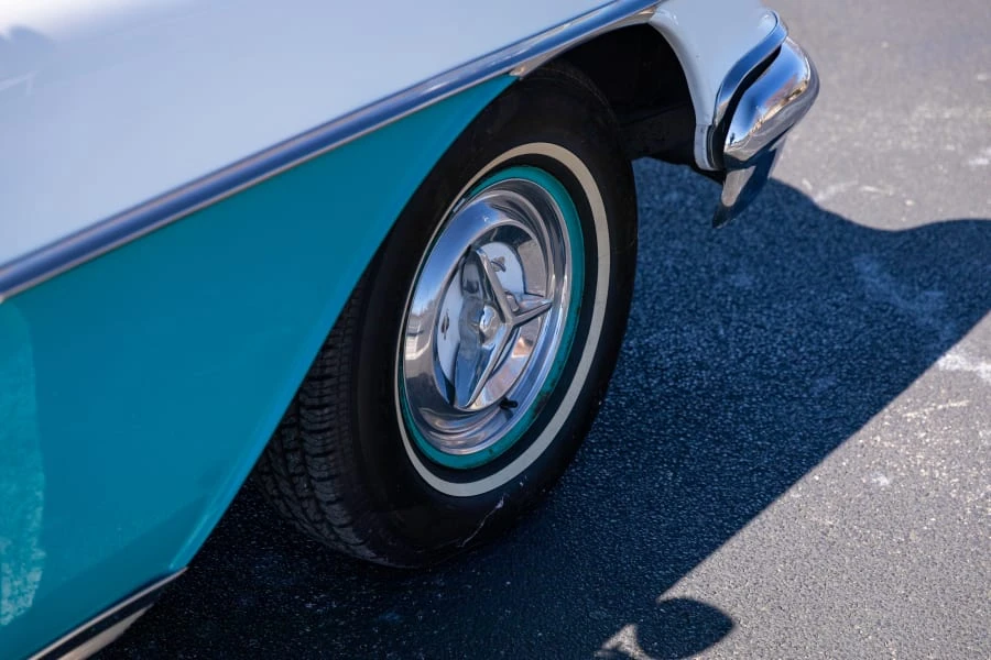 1955 Oldsmobile 88 - Image 18 of 31