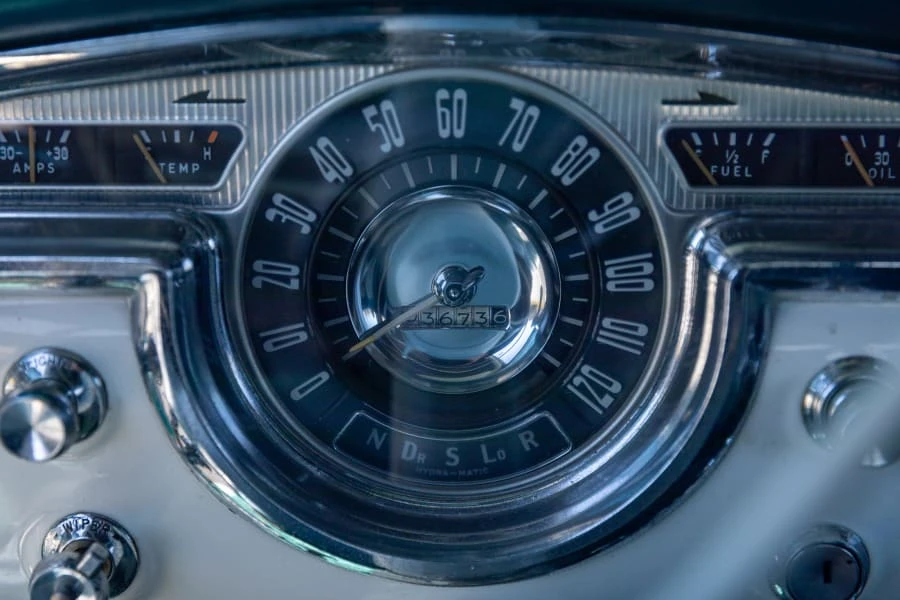 1955 Oldsmobile 88 - Image 27 of 31