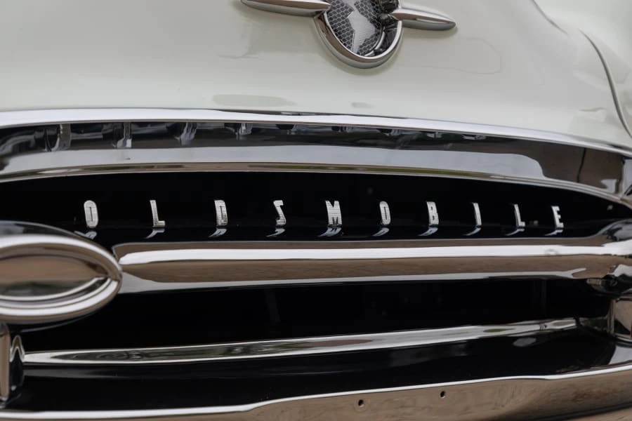 1955 Oldsmobile 88 - Image 8 of 31