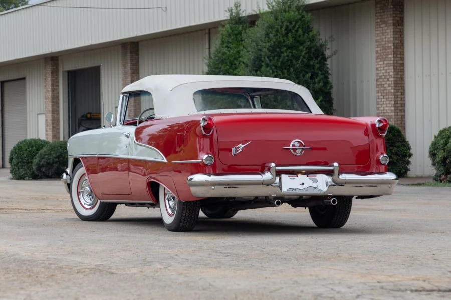 1955 Oldsmobile 88 - Image 16 of 31