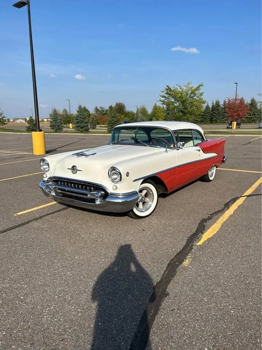 1955 Oldsmobile 88 - Image 9 of 17