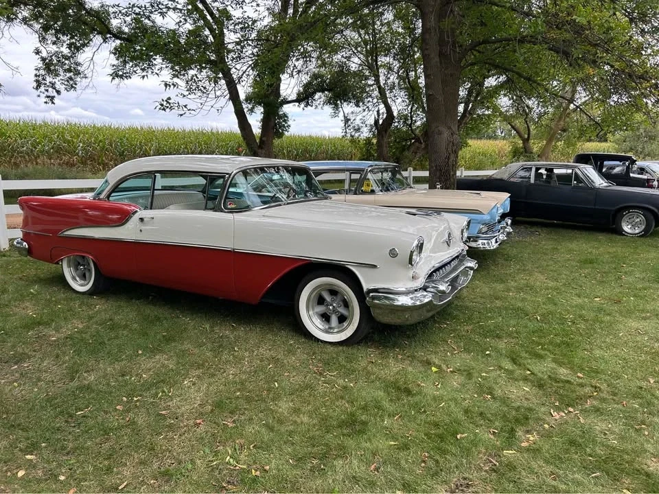 1955 Oldsmobile 88 - Image 16 of 17
