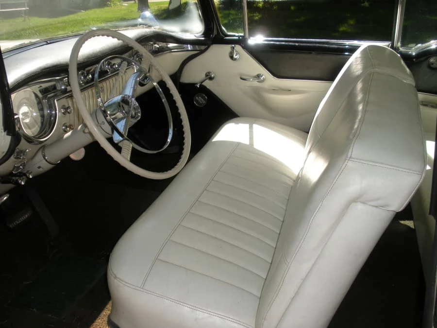 1955 Oldsmobile 88 - Image 4 of 4