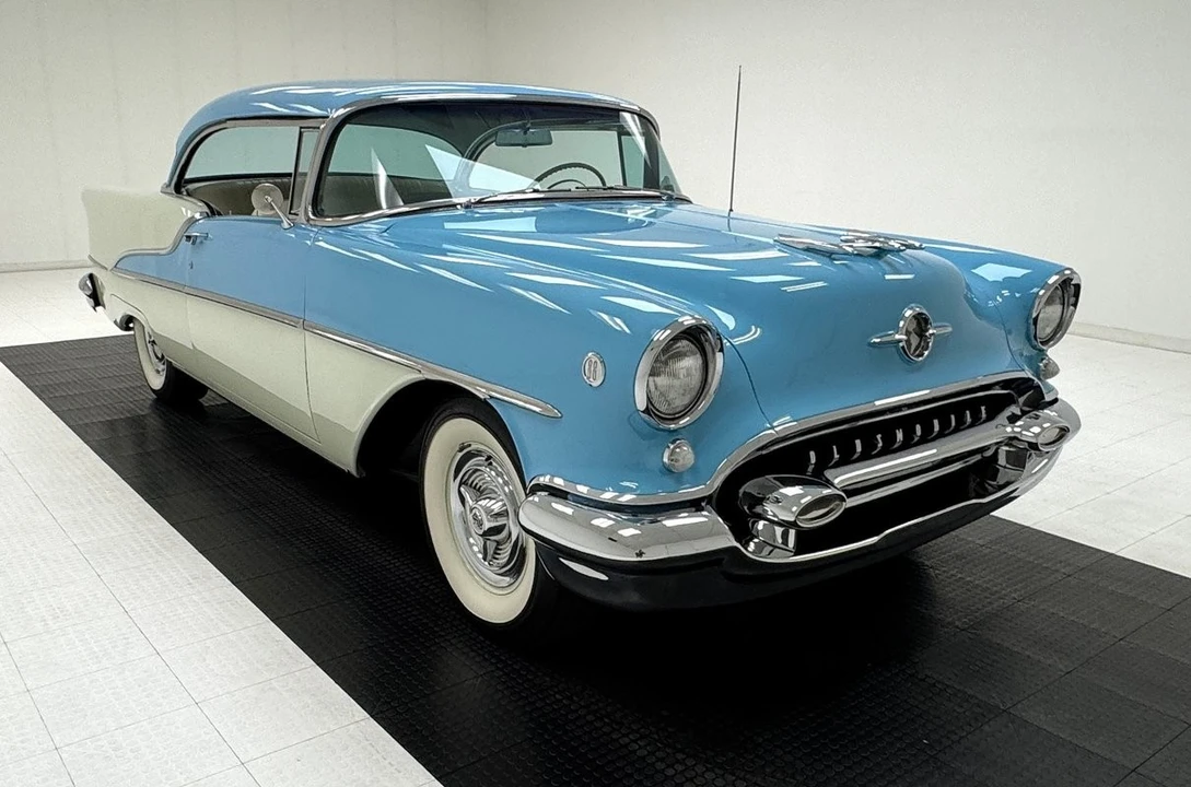 1955 Oldsmobile 88 - Image 7 of 31