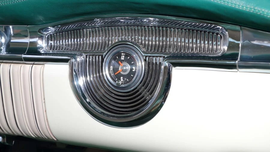 1955 Oldsmobile 88 - Image 18 of 20