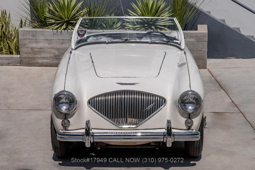 1955 Austin-Healey 100 - Image 2 of 12