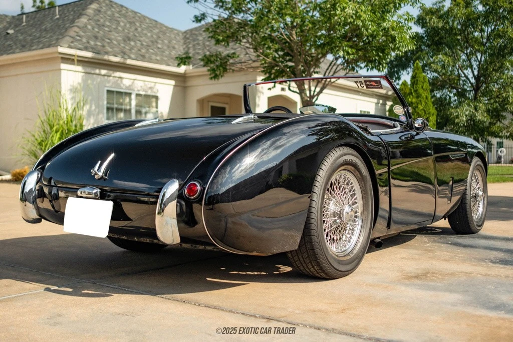 1955 Austin-Healey 100 - Image 8 of 12