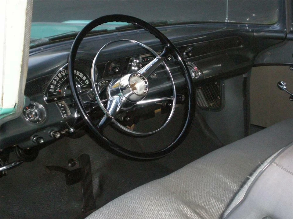 1955 Pontiac Chieftain - Image 4 of 4