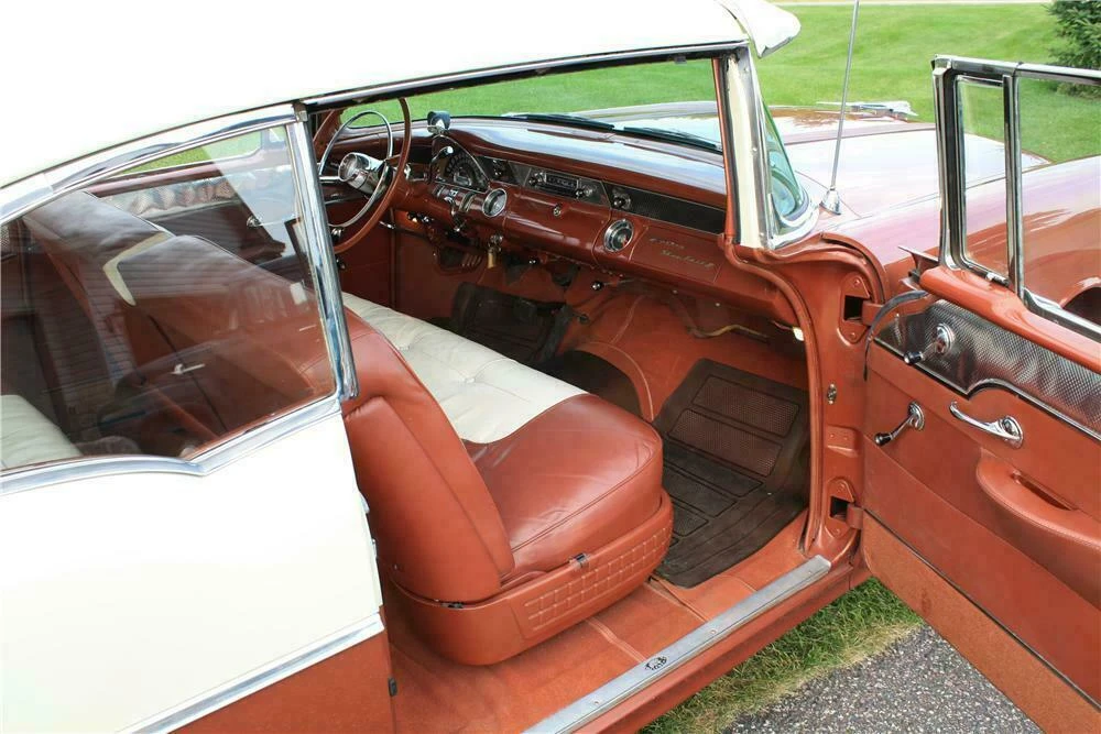 1955 Pontiac Star Chief - Image 3 of 3