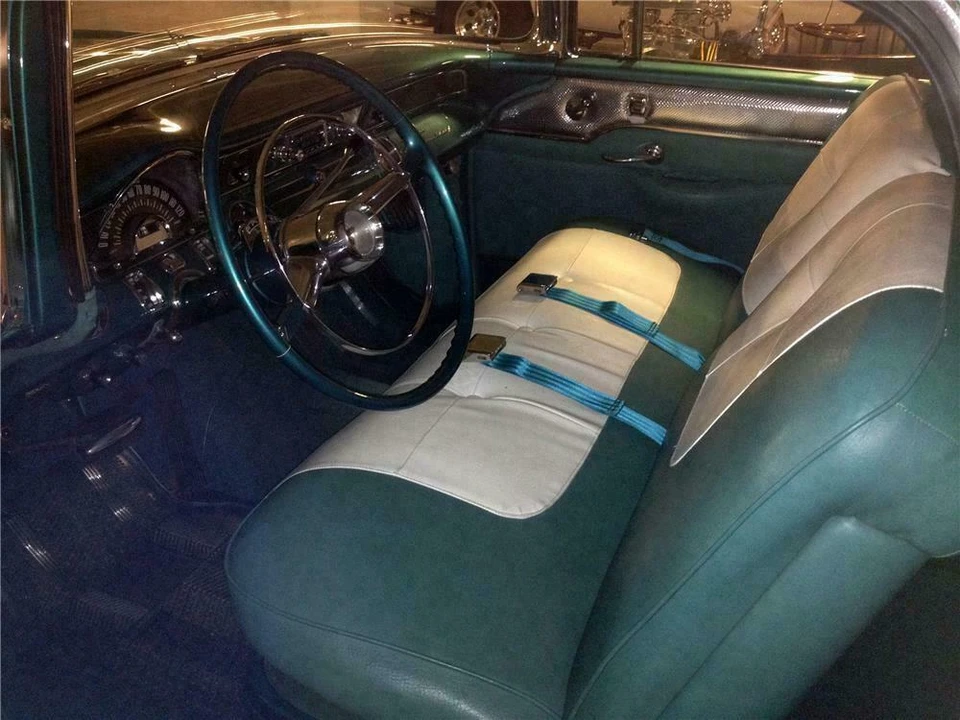 1955 Pontiac Star Chief - Image 3 of 4
