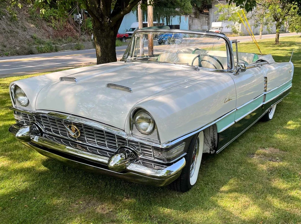 1955 Packard Caribbean - Image 11 of 31