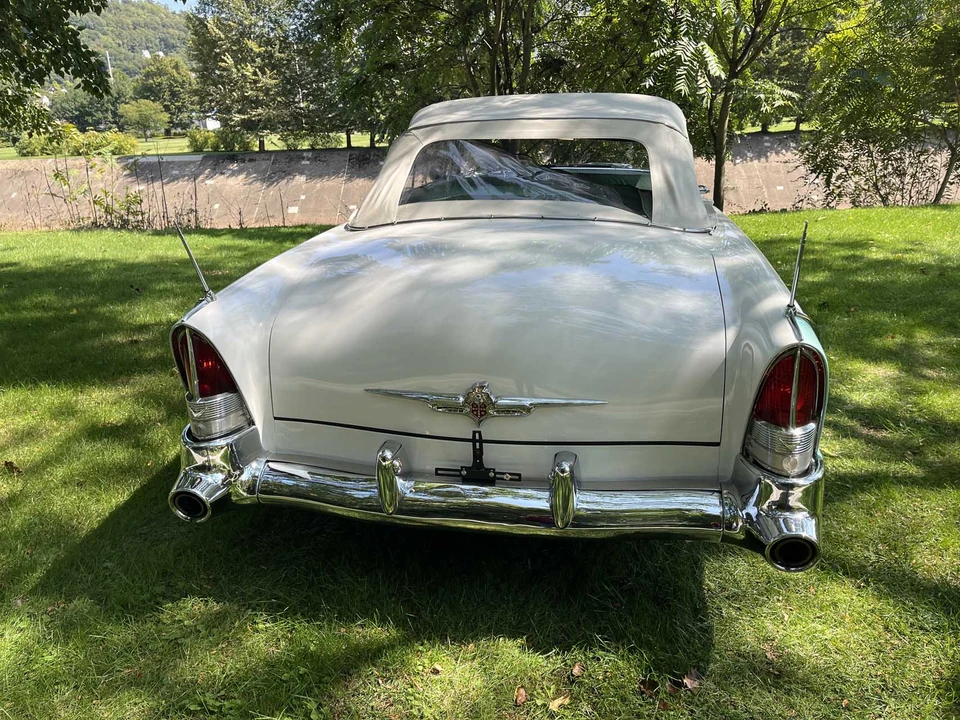 1955 Packard Caribbean - Image 15 of 31