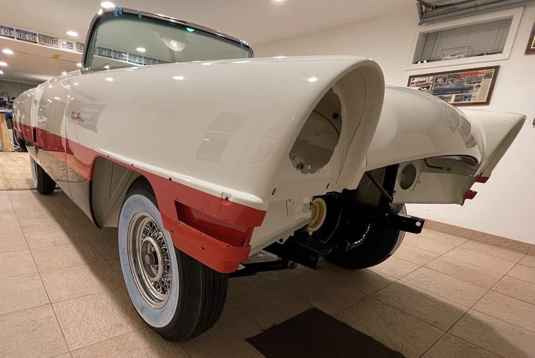 1955 Packard Caribbean - Image 3 of 21