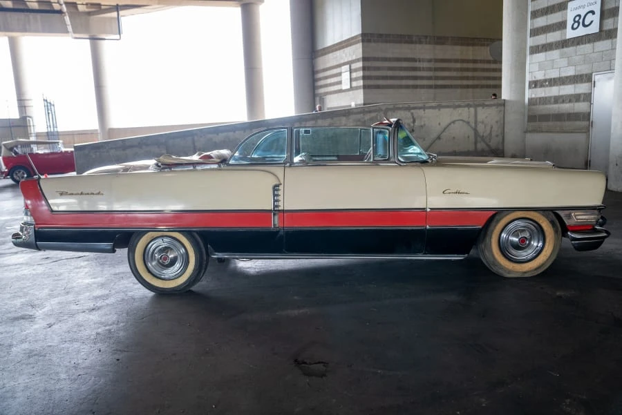 1955 Packard Caribbean - Image 24 of 31