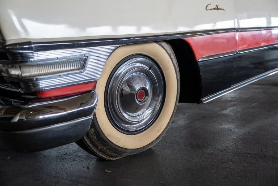1955 Packard Caribbean - Image 20 of 31