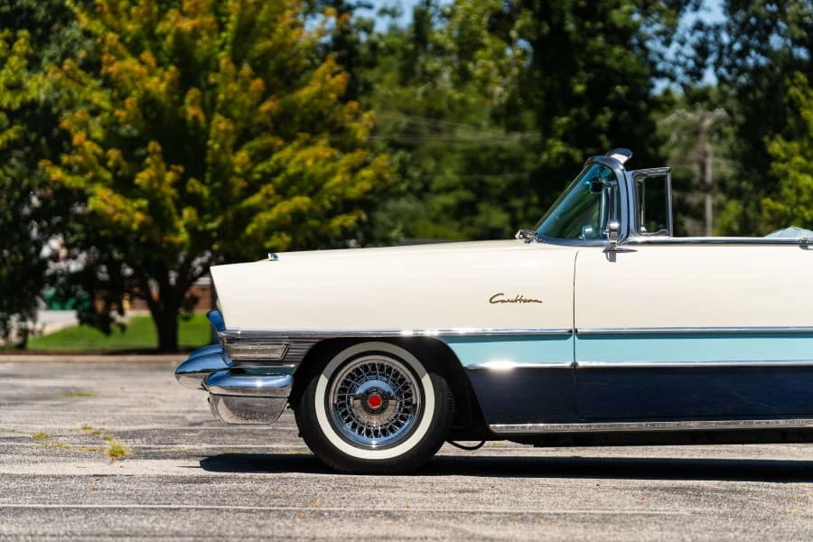 1955 Packard Caribbean - Image 7 of 31