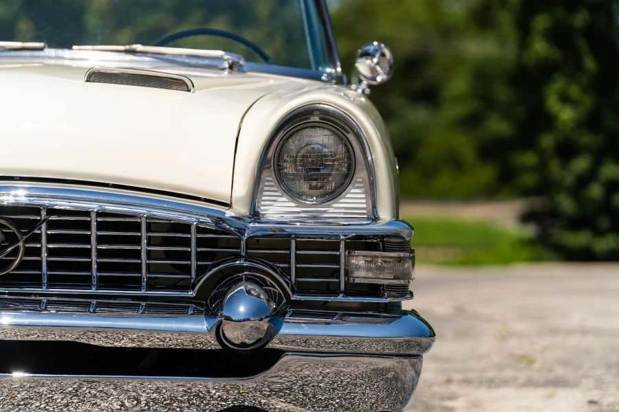 1955 Packard Caribbean - Image 16 of 31