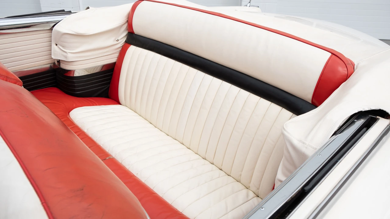 1955 Packard Caribbean - Image 6 of 13