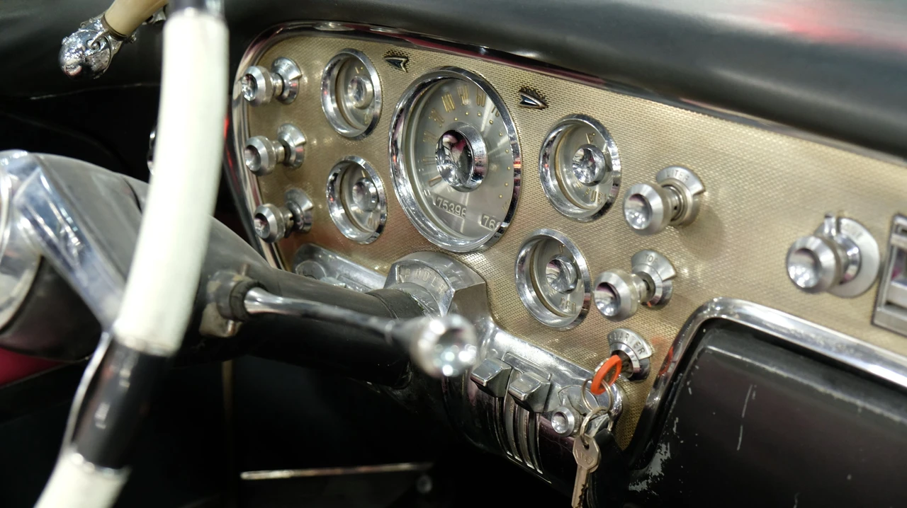 1955 Packard Caribbean - Image 14 of 20