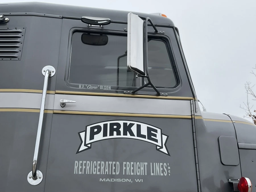 1955 Peterbilt - Image 4 of 16