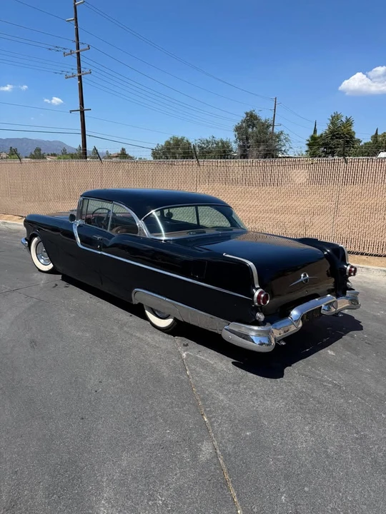 1955 Pontiac Star Chief - Image 2 of 8