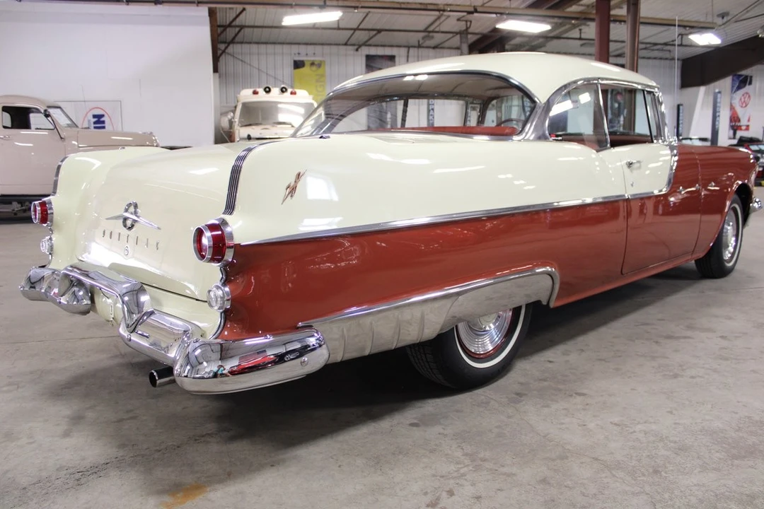 1955 Pontiac Chieftain - Image 4 of 31
