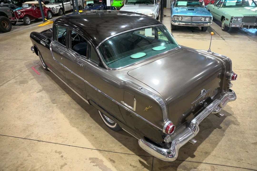 1955 Pontiac Chieftain - Image 16 of 21